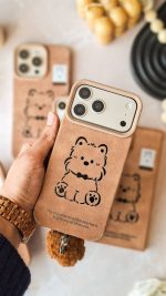 قاب طرح سگ پام پام قهوه‌ای گوشی آیفون 13 - Image 2